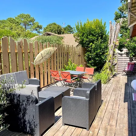 Welcoming With Garden And Terrace *