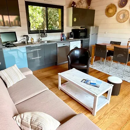 Ferienhaus Welcoming With Garden And Terrace *